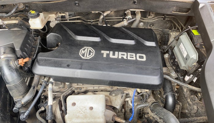 2022 MG HECTOR PLUS SHARP 1.5 PETROL TURBO CVT 6-STR, Petrol, Automatic, 56,089 km, Engine View