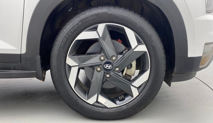 2021 Hyundai ALCAZAR PLATINUM (O) 6STR 2.0 AT, Petrol, Automatic, 9,679 km, Right Front Wheel