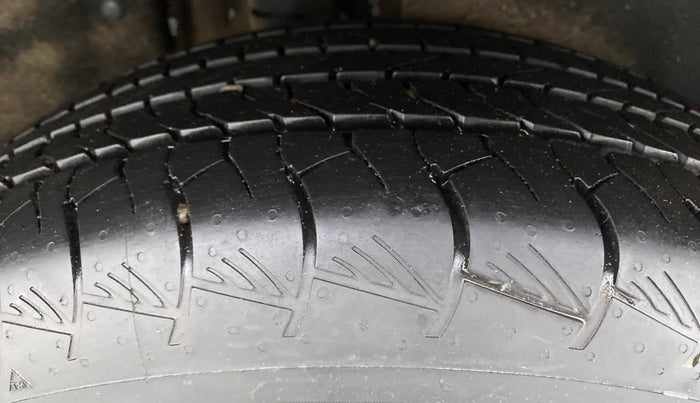 2021 Hyundai ALCAZAR PLATINUM (O) 6STR 2.0 AT, Petrol, Automatic, 9,679 km, Right Rear Tyre Tread