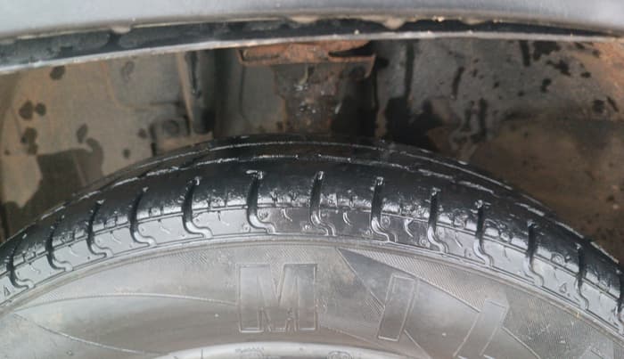 2016 Renault Kwid RXT 0.8, Petrol, Manual, 43,971 km, Left Front Tyre Tread