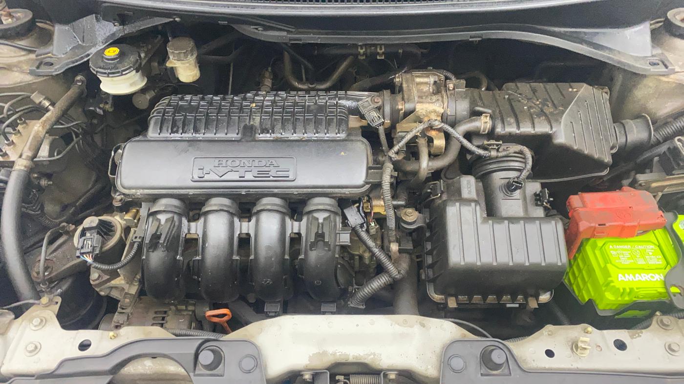 2015 Honda Mobilio 1.5L I-VTEC V, Petrol, Manual, 68,532 km, Engine View