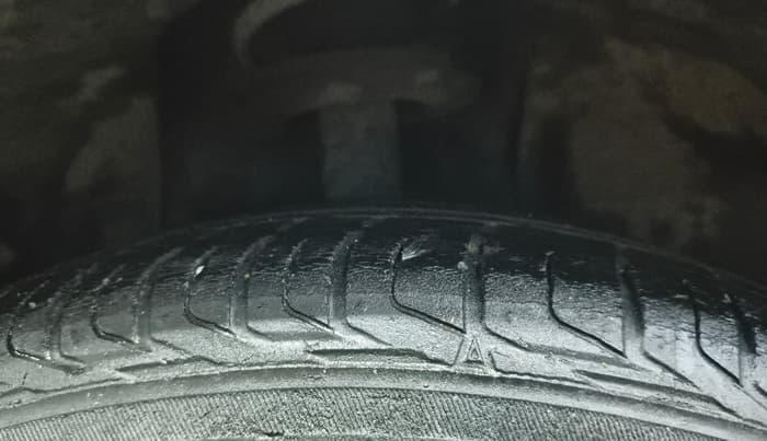 2021 Tata NEXON XZ PLUS PETROL, CNG, Manual, 90,338 km, Right Front Tyre Tread