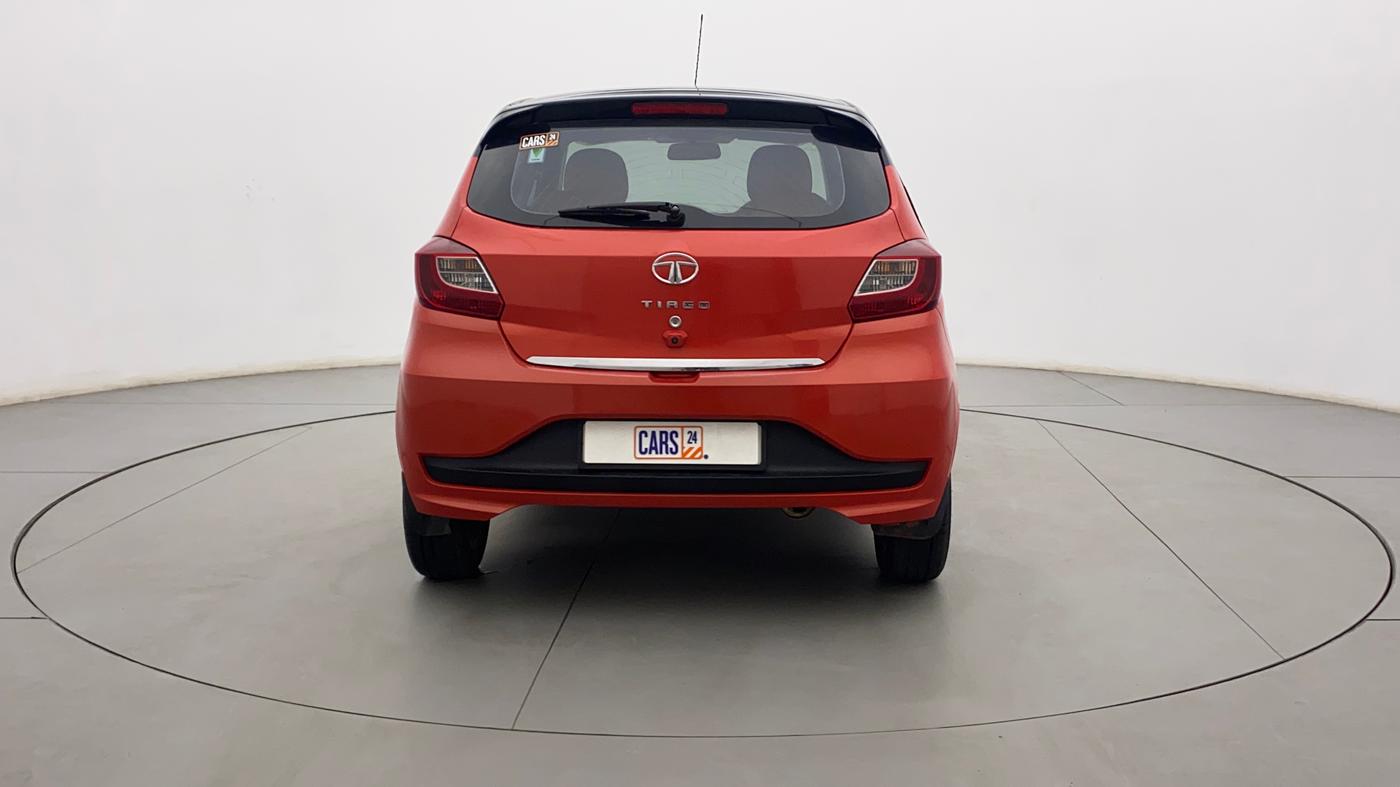 2022 Tata Tiago XZA PLUS DUAL TONE PETROL, Petrol, Automatic, 8,870 km, Back/Rear
