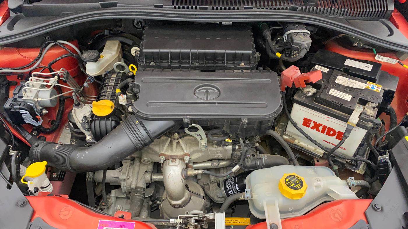 2022 Tata Tiago XZA PLUS DUAL TONE PETROL, Petrol, Automatic, 8,870 km, Open Bonet