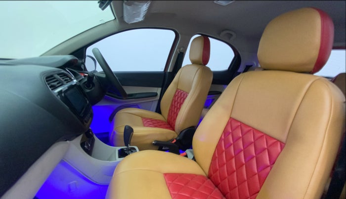 2022 Tata Tiago XZA PLUS DUAL TONE PETROL, Petrol, Automatic, 8,870 km, Right Side Front Door Cabin