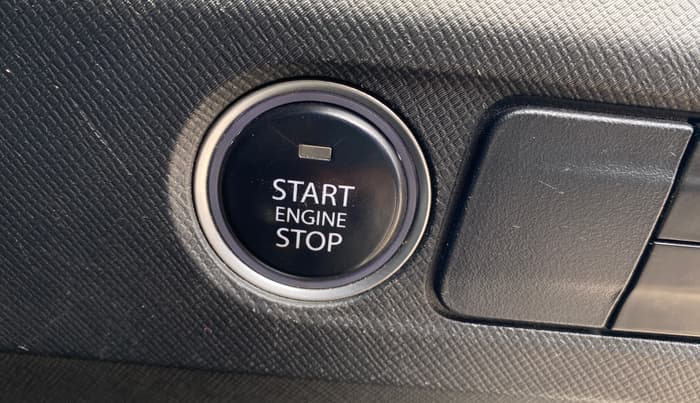 2023 Tata PUNCH Creative Dual Tone AMT Sunroof , Petrol, Automatic, 11,436 km, Keyless Start/ Stop Button