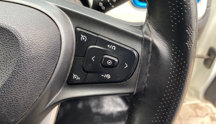 2023 Tata PUNCH Creative Dual Tone AMT Sunroof , Petrol, Automatic, 11,436 km, Adaptive Cruise Control