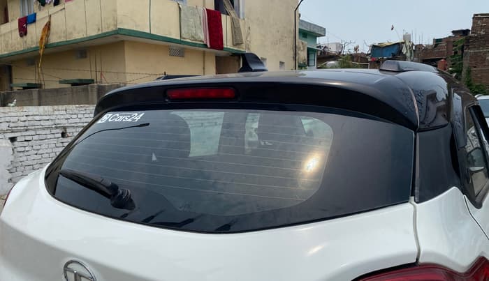 2023 Tata PUNCH Creative Dual Tone AMT Sunroof , Petrol, Automatic, 11,436 km, Rear Wiper