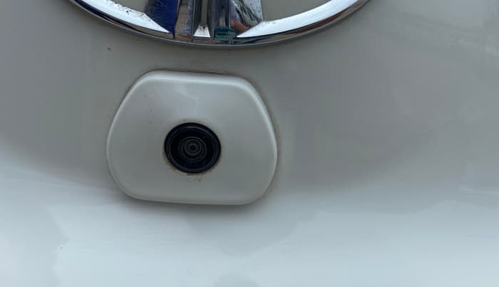 2023 Tata PUNCH Creative Dual Tone AMT Sunroof , Petrol, Automatic, 11,436 km, Parking Camera