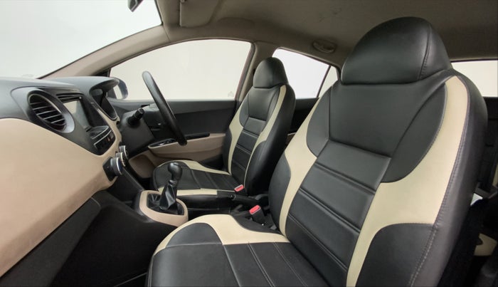 2015 Hyundai Grand i10 MAGNA 1.2 KAPPA VTVT, Petrol, Manual, 1,01,479 km, Right Side Front Door Cabin