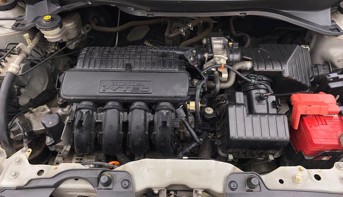 2016 Honda Amaze 1.2L I-VTEC S AT, Petrol, Automatic, 86,111 km, Engine View