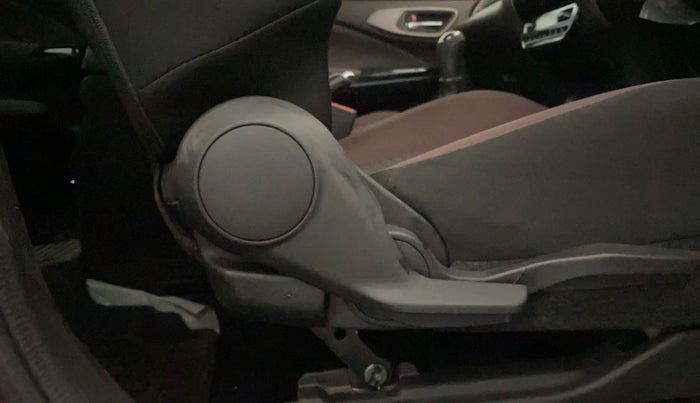 2024 Toyota Urban Cruiser Taisor V 1.0 Petrol MT, Petrol, Manual, 1,798 km, Driver Side Adjustment Panel