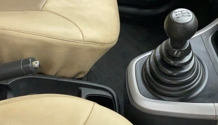 2014 Maruti Ritz VXI, Petrol, Manual, 35,649 km, Gear Lever