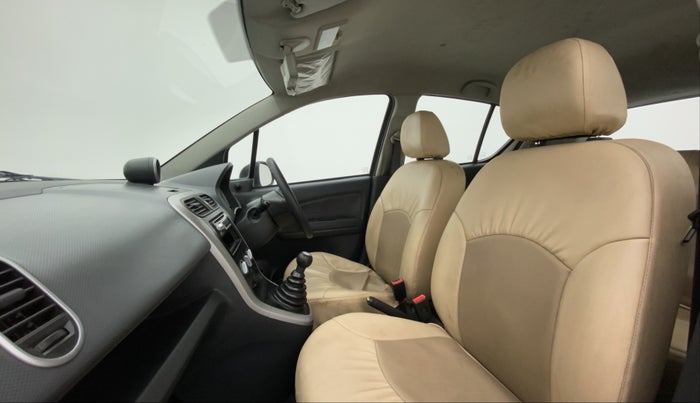 2014 Maruti Ritz VXI, Petrol, Manual, 35,649 km, Right Side Front Door Cabin