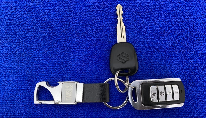2014 Maruti Ritz VXI, Petrol, Manual, 35,649 km, Key Close Up