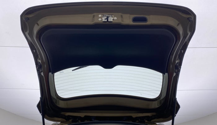 2019 Maruti XL6 ALPHA SHVS  MT, Petrol, Manual, 14,822 km, Boot Door Open