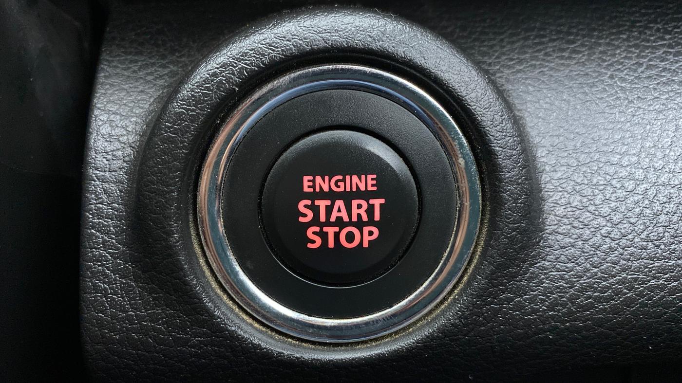 2019 Maruti XL6 ALPHA SHVS  MT, Petrol, Manual, 14,822 km, Keyless Start/ Stop Button
