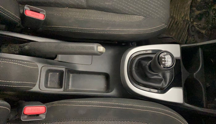 2017 Honda WR-V 1.2L I-VTEC VX MT, Petrol, Manual, 39,036 km, Gear Lever