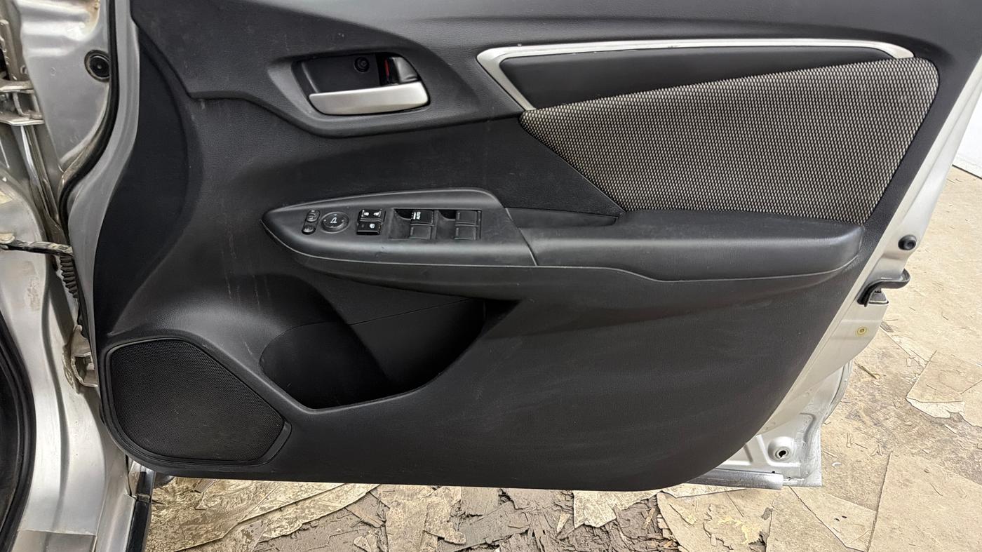 2018 Honda WR-V 1.2L I-VTEC VX MT, Petrol, Manual, 82,528 km, Driver Side Door Panels Control