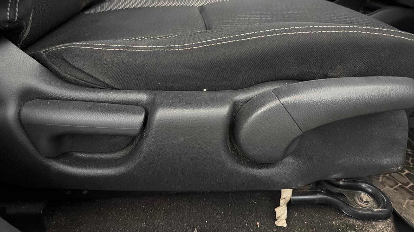 2018 Honda WR-V 1.2L I-VTEC VX MT, Petrol, Manual, 82,528 km, Driver Side Adjustment Panel