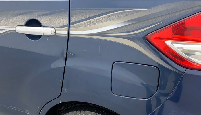 2014 Maruti Ertiga VXI, CNG, Manual, 66,198 km, Left quarter panel - Minor scratches