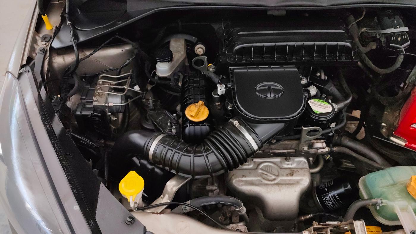 2019 Tata TIGOR XZ PLUS PETROL, Petrol, Manual, 45,615 km, Engine View - Right