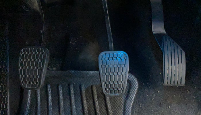 2020 Tata ALTROZ XZ 1.2, Petrol, Manual, 21,066 km, Pedals