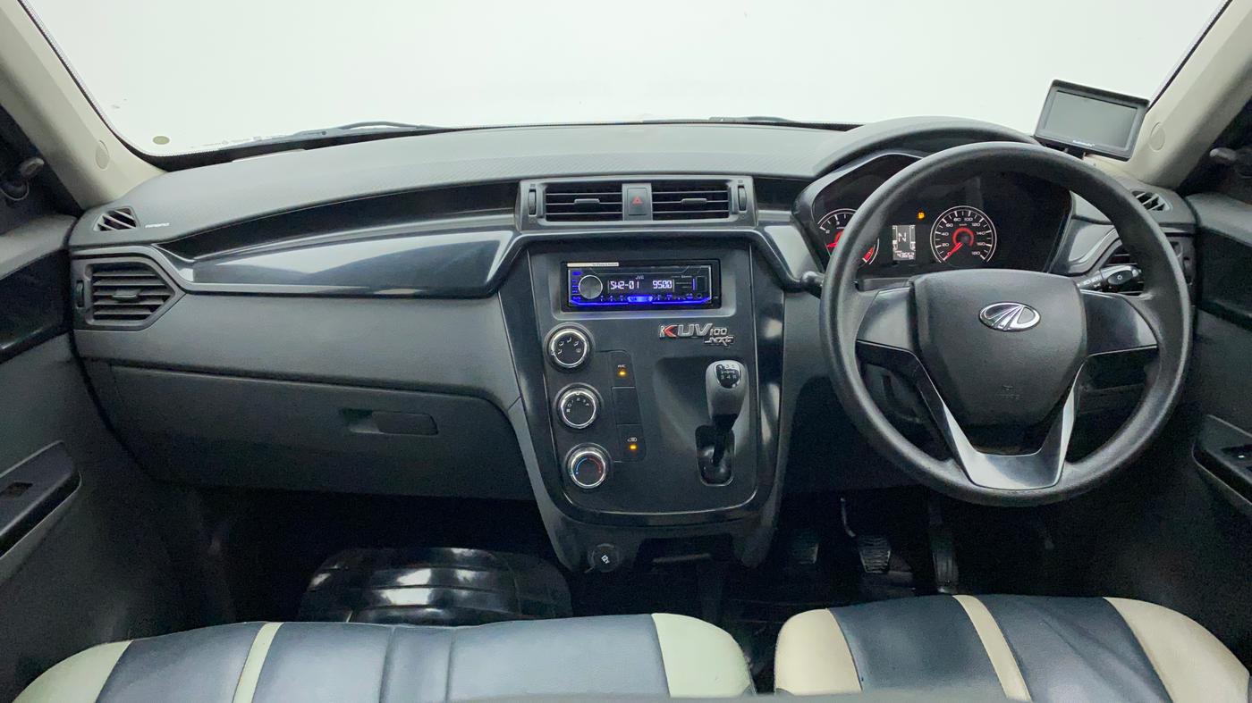 2018 Mahindra KUV 100 NXT K4+ P 6 STR, Petrol, Manual, 43,626 km, Dashboard