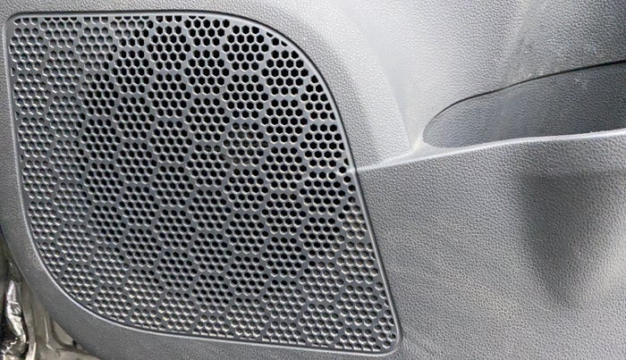 2018 Mahindra KUV 100 NXT K4+ P 6 STR, Petrol, Manual, 43,626 km, Speaker