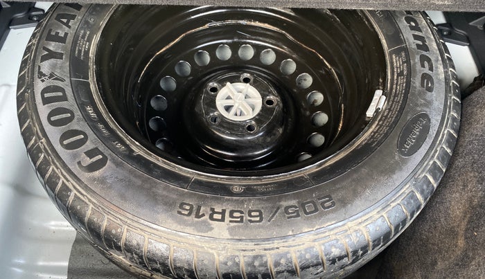 2021 KIA SELTOS HTK PLUS 1.5, Petrol, Manual, 2,323 km, Spare Tyre