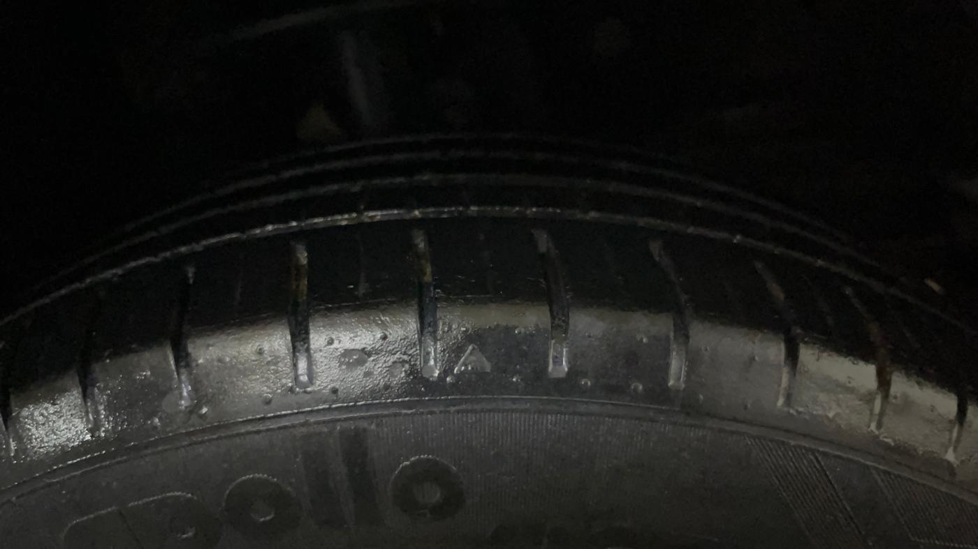 2015 Maruti Baleno ZETA PETROL 1.2, Petrol, Manual, 21,311 km, Right Front Tyre Tread