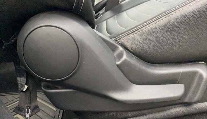 2018 Maruti IGNIS DELTA 1.2 AMT, Petrol, Automatic, 28,083 km, Driver Side Adjustment Panel