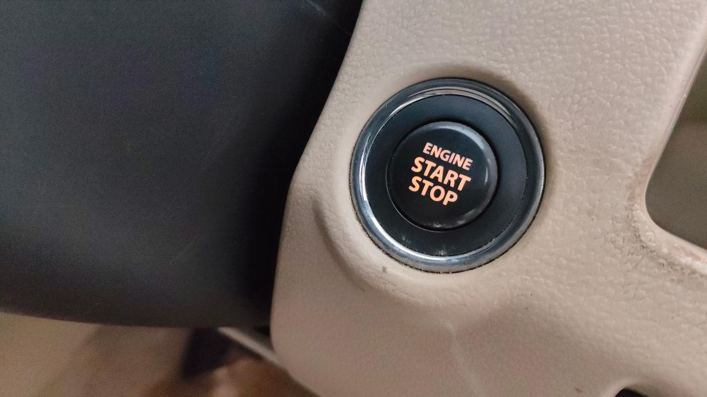 2015 Maruti Ciaz ZXI, Petrol, Manual, 76,102 km, Keyless Start/ Stop Button