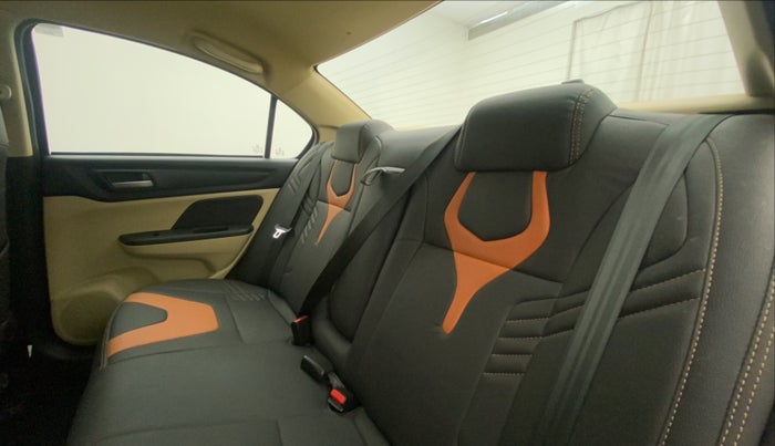 2023 Honda Amaze 1.2L I-VTEC VX CVT, Petrol, Automatic, 4,011 km, Right Side Rear Door Cabin