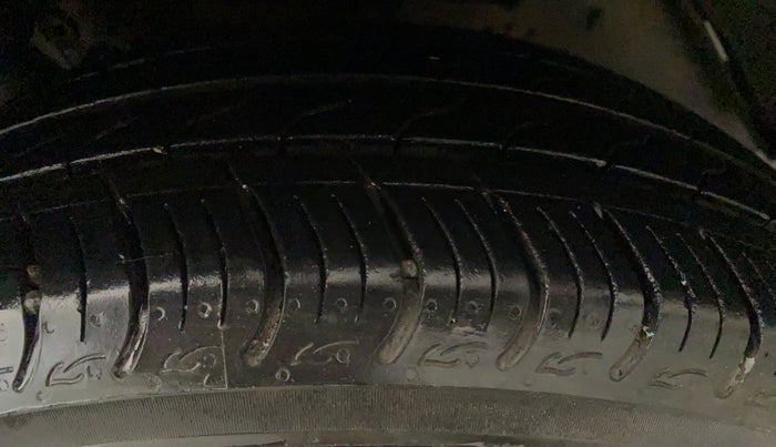 2023 Honda Amaze 1.2L I-VTEC VX CVT, Petrol, Automatic, 4,011 km, Left Rear Tyre Tread