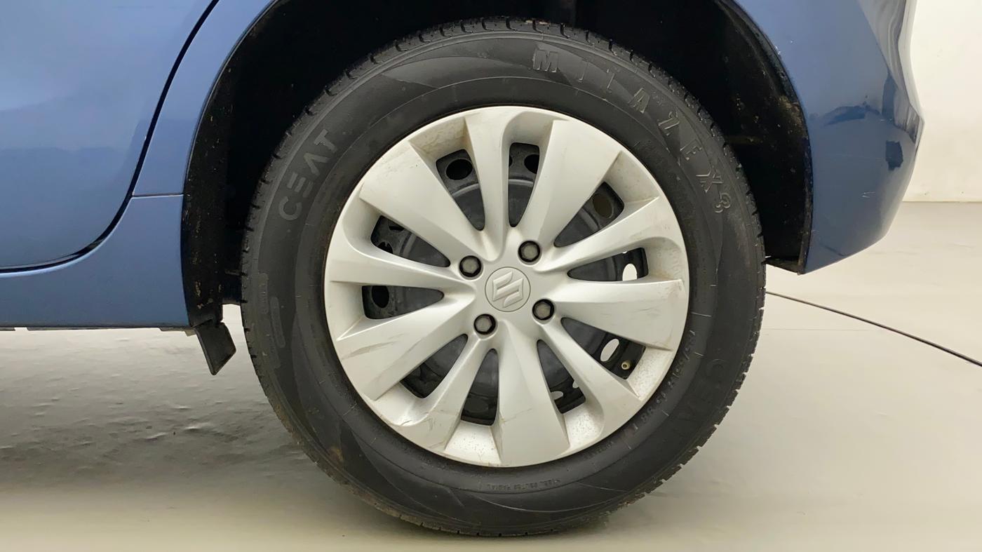 2015 Maruti Baleno DELTA PETROL 1.2, Petrol, Manual, 70,087 km, Left Rear Wheel