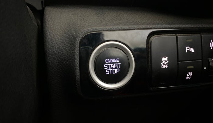 2024 KIA SONET GTX Plus 1.5 Diesel AT Dual Tone, Diesel, Automatic, 15,868 km, Keyless Start/ Stop Button