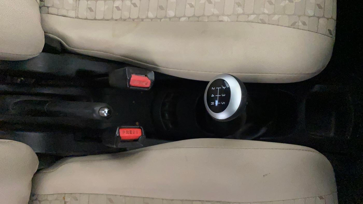 2017 Maruti Wagon R 1.0 VXI, CNG, Manual, 79,242 km, Gear Lever