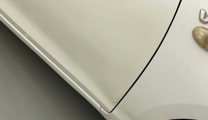 2014 Maruti Swift Dzire LXI, Petrol, Manual, 89,149 km, Driver-side door - Slightly rusted