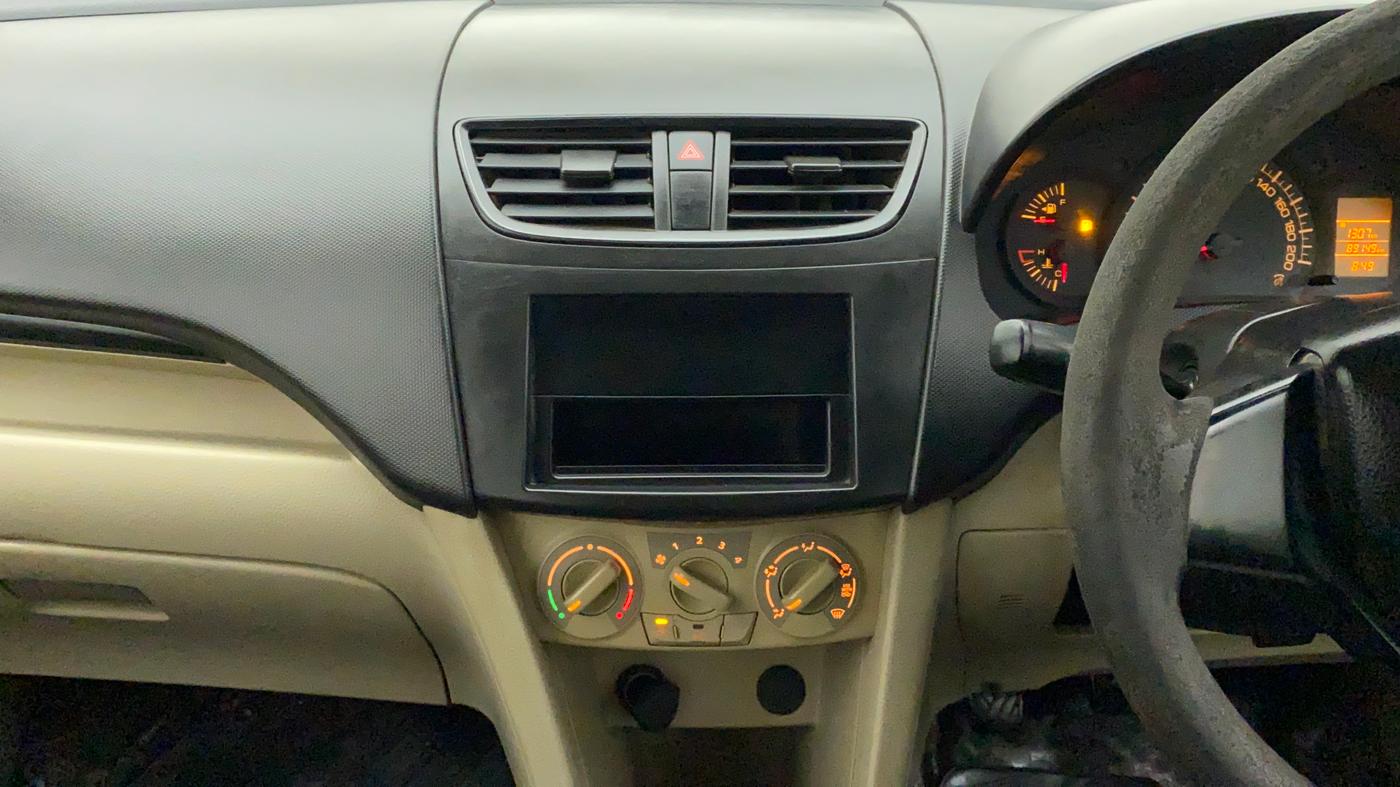 2014 Maruti Swift Dzire LXI, Petrol, Manual, 89,149 km, Air Conditioner