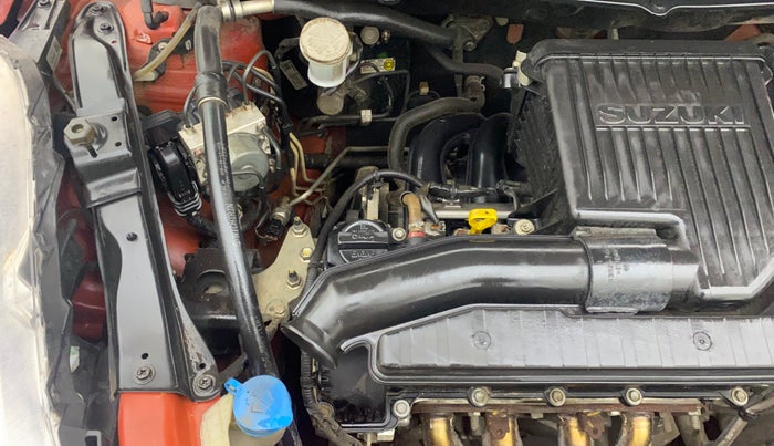 2017 Maruti Swift VXI O, Petrol, Manual, 37,272 km, Engine View - Right