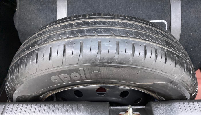 2018 Maruti Swift VXI D, CNG, Manual, 45,004 km, Spare Tyre