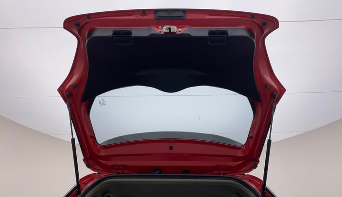 2018 Maruti Swift VXI D, CNG, Manual, 45,004 km, Boot Door Open