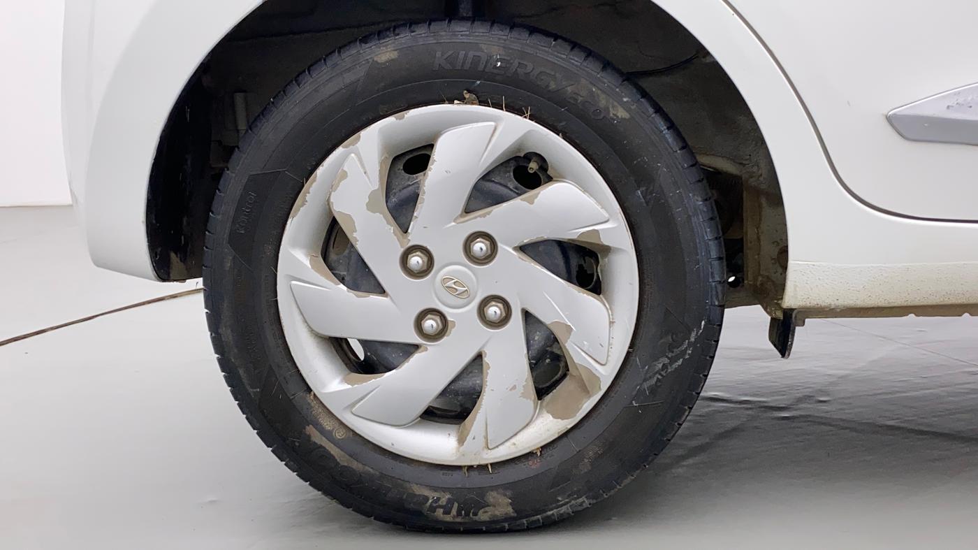 2019 Hyundai NEW SANTRO SPORTZ CNG, CNG, Manual, 71,185 km, Right Rear Wheel