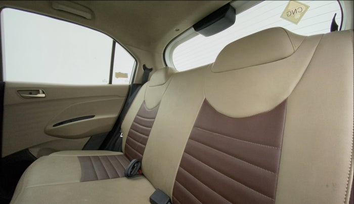 2019 Hyundai NEW SANTRO SPORTZ CNG, CNG, Manual, 71,185 km, Right Side Rear Door Cabin