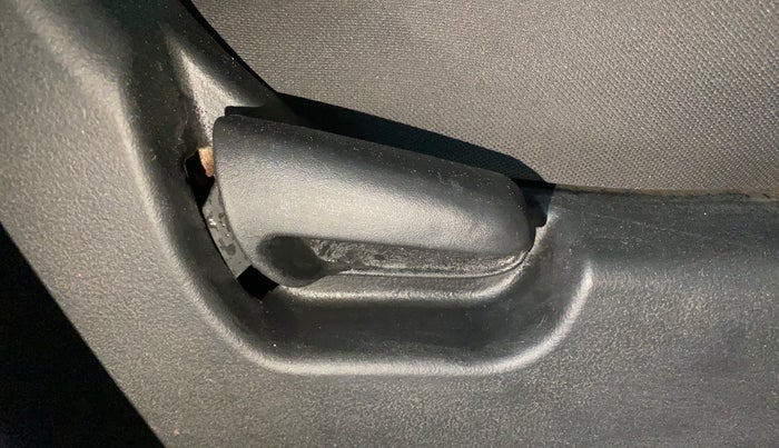 2015 Maruti Wagon R 1.0 LXI, Petrol, Manual, 25,712 km, Driver Side Adjustment Panel