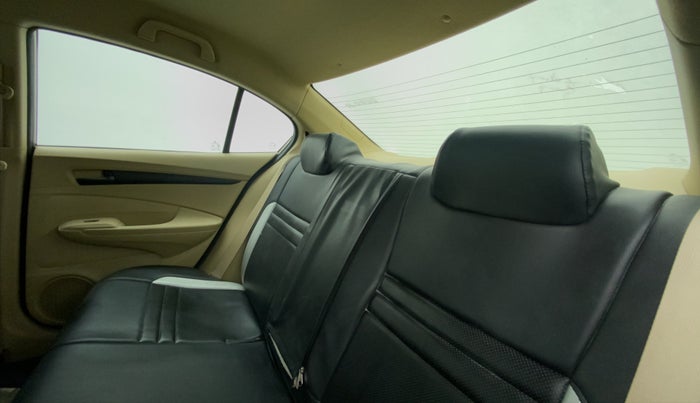 2011 Honda City S MT PETROL, Petrol, Manual, 30,674 km, Right Side Rear Door Cabin