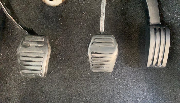 2012 Ford Figo ZXI 1.2 PETROL, Petrol, Manual, 63,222 km, Pedals