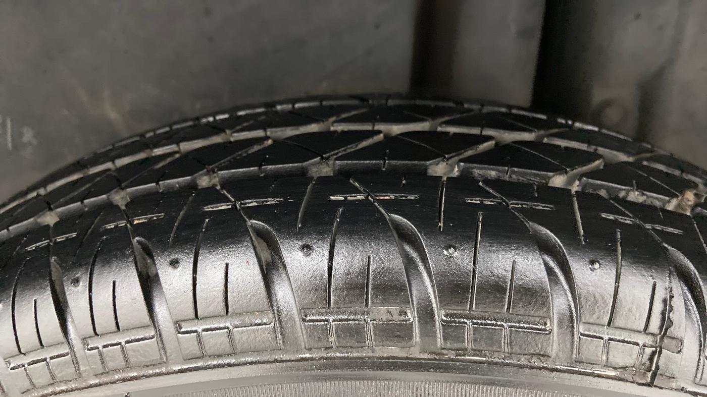 2012 Maruti Swift Dzire VXI, Petrol, Manual, 67,817 km, Left Rear Tyre Tread