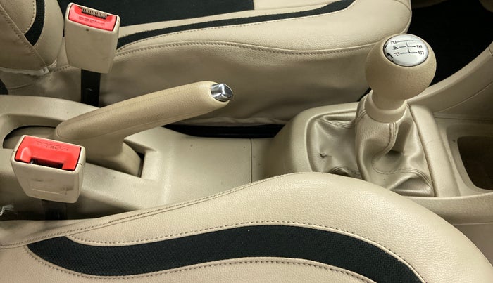 2012 Maruti Swift Dzire VXI, Petrol, Manual, 67,817 km, Gear Lever